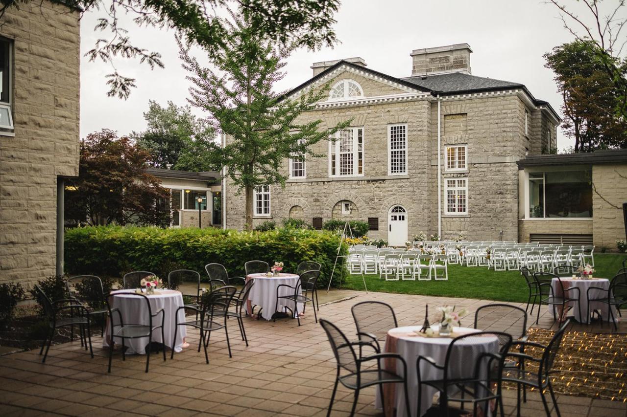 Donald Gordon Hotel And Conference Centre Kingston Exterior photo