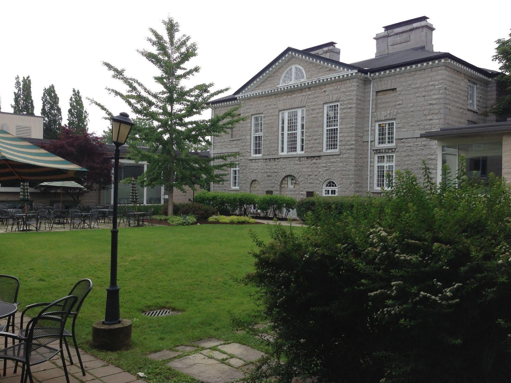 Donald Gordon Hotel And Conference Centre Kingston Exterior photo